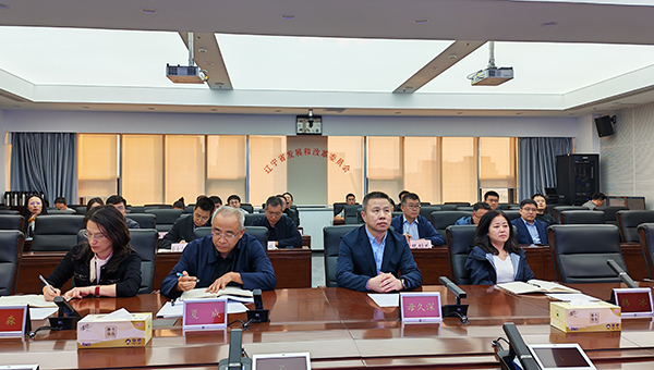 省发展改革委举办第8期“发改交流讲堂”抢抓国家重大政策机遇推动投资项目提速增效