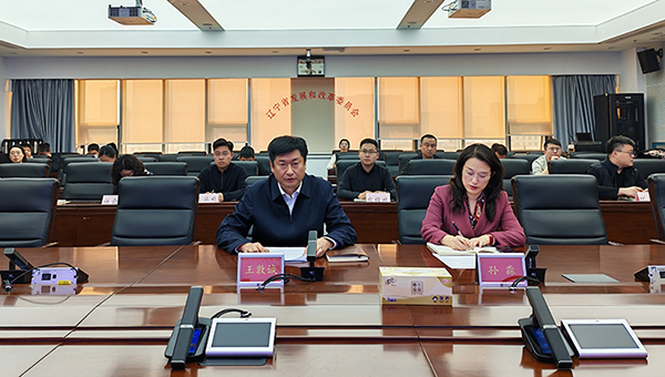 省发展改革委举办第10期“发改交流讲堂”推动大规模设备更新政策解读